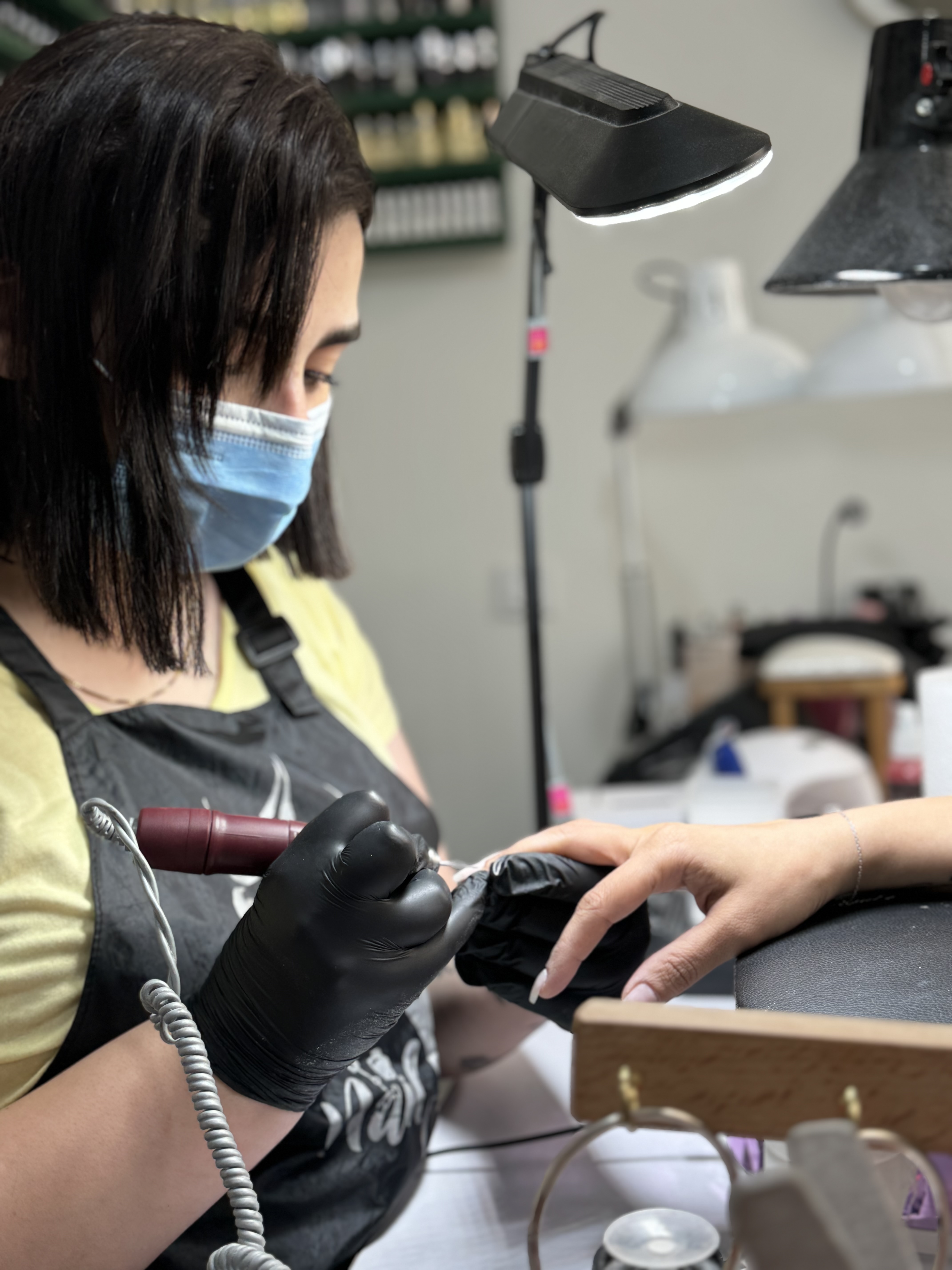 آذین لطفی پور